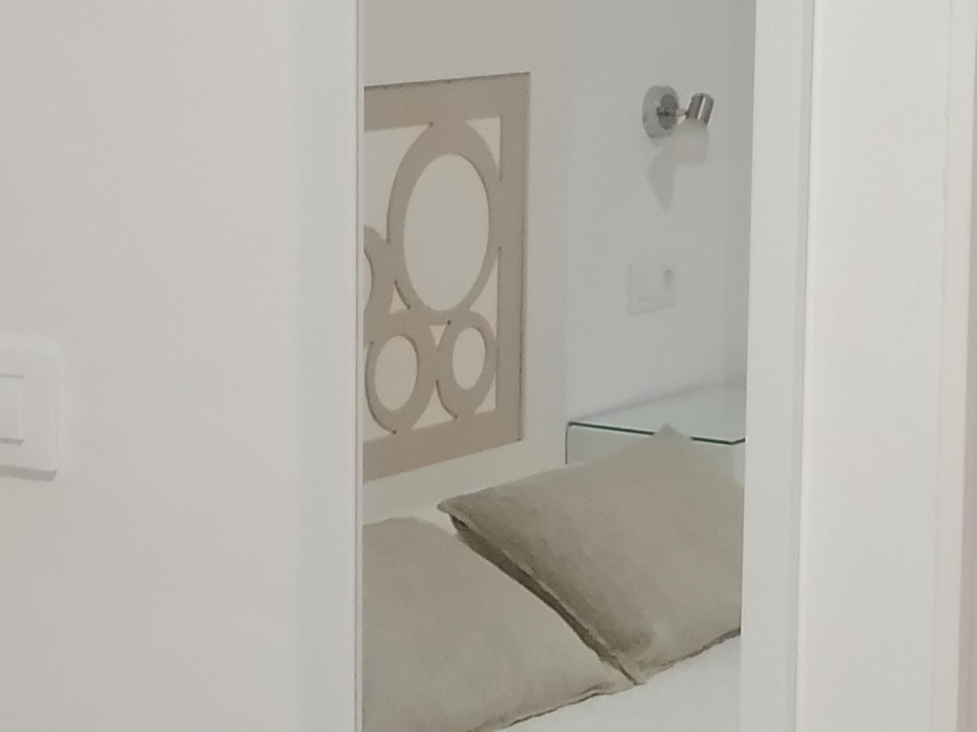 Hostal Los Arcos Hotel Чипиона Екстериор снимка